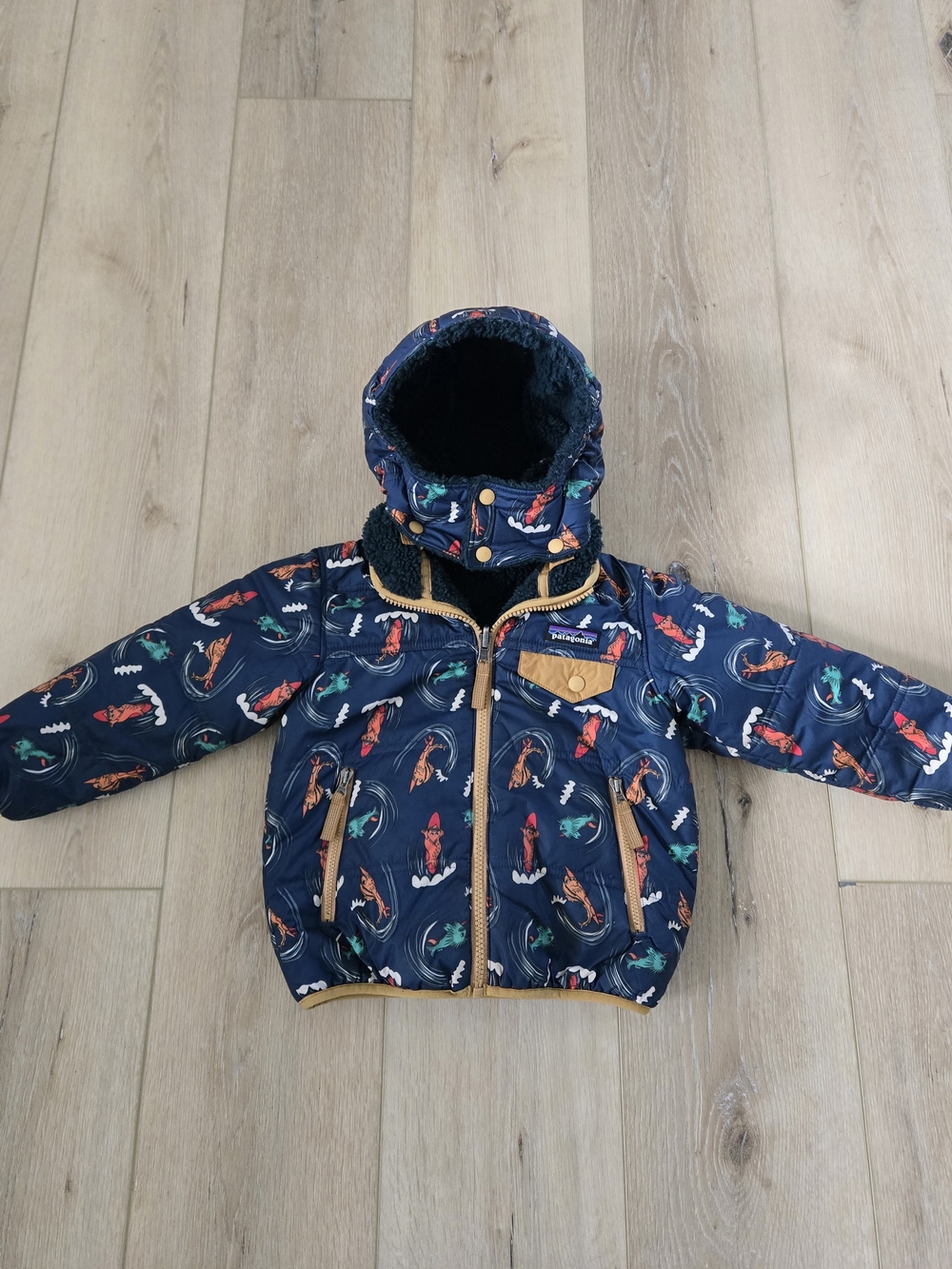 Patagonia Toddler Reversible Tribbles Hooded Winter Jacket 2T Lobsters Surfing
